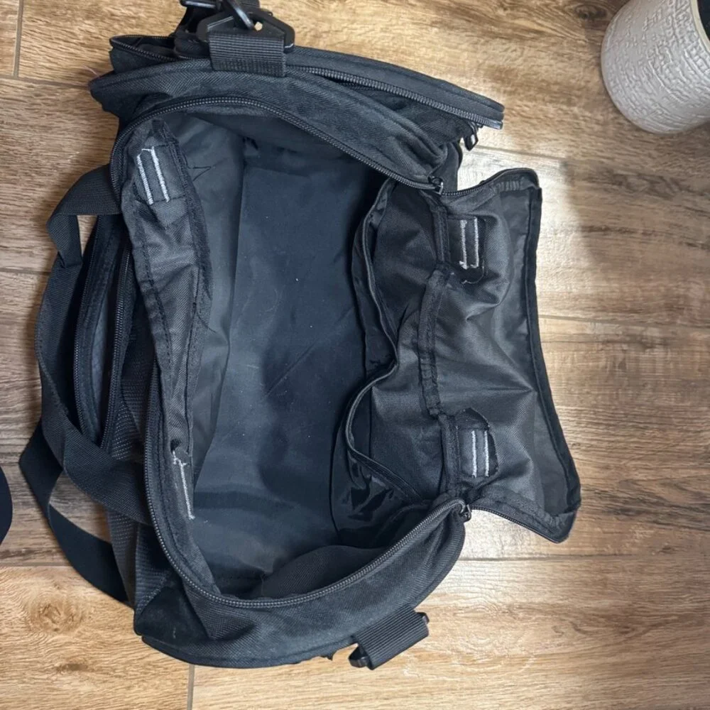Champion black gray